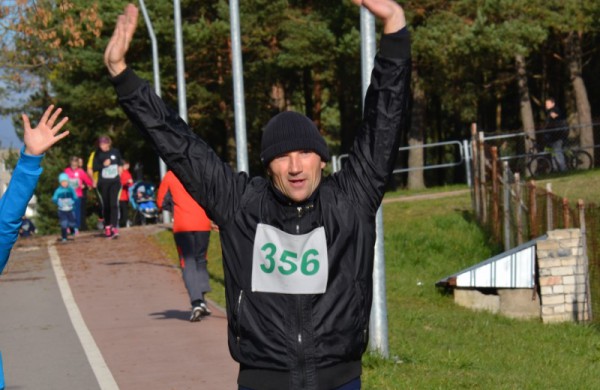 Jonavoje antrasis labdaringas bėgimas „Man rūpi“ abejingų nepaliko