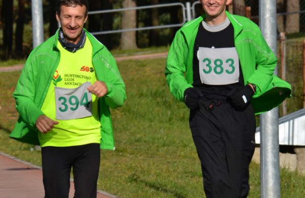 Jonavoje antrasis labdaringas bėgimas „Man rūpi“ abejingų nepaliko