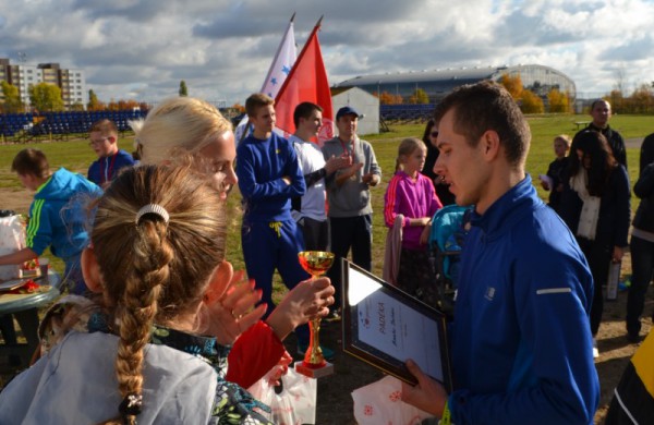 Jonavoje antrasis labdaringas bėgimas „Man rūpi“ abejingų nepaliko