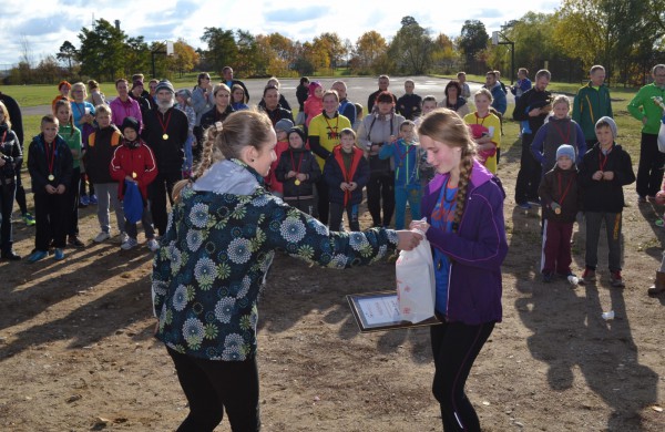 Jonavoje antrasis labdaringas bėgimas „Man rūpi“ abejingų nepaliko