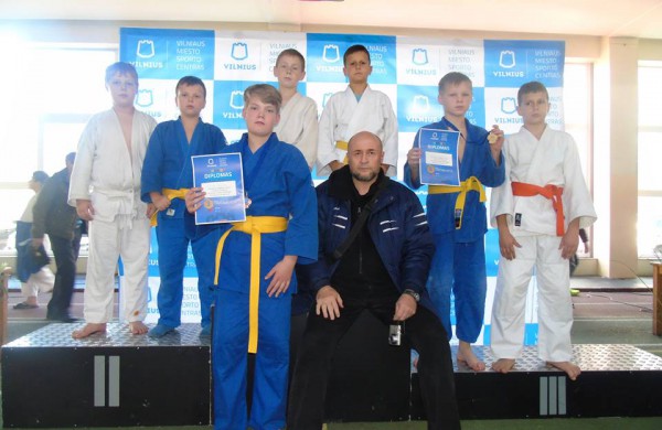 Tarptautiniame turnyre meistriškumo sėmėsi ir Jonavos jaunieji dziudistai