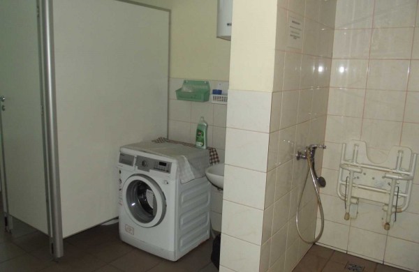 Jaunimo mokykloje – atskiros erdvės skirtingų poreikių vaikams