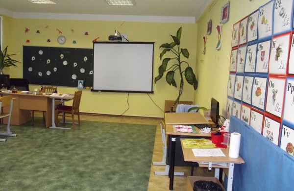 Jaunimo mokykloje – atskiros erdvės skirtingų poreikių vaikams