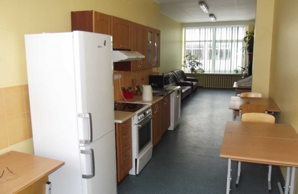 Jaunimo mokykloje – atskiros erdvės skirtingų poreikių vaikams