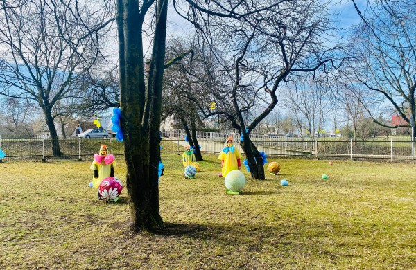 Kviečia miestiečius pasigrožėti Velykiniais papuošimais