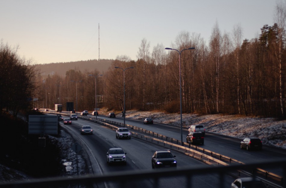 Lietuvos vairuotojai: keliuose elgiamasi kultūringiau
