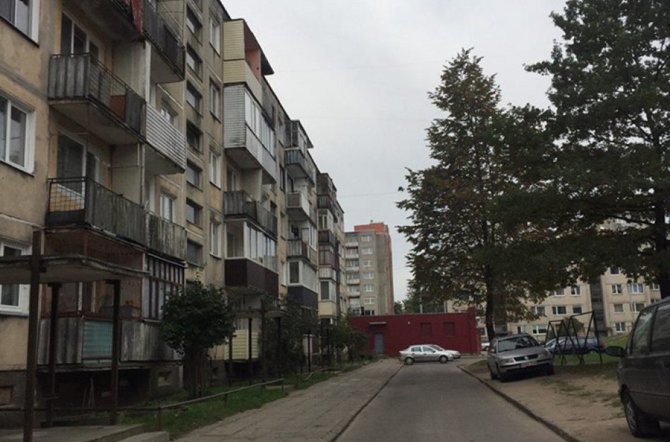Šiemet bus sutvarkyti dviejų daugiabučių kiemai