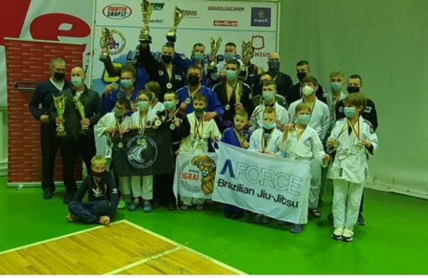 Jonavietis Matas Bimba toliau skina laurus