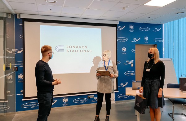 Išrinktas Jonavos miesto centrinio stadiono logotipo konkurso nugalėtojas