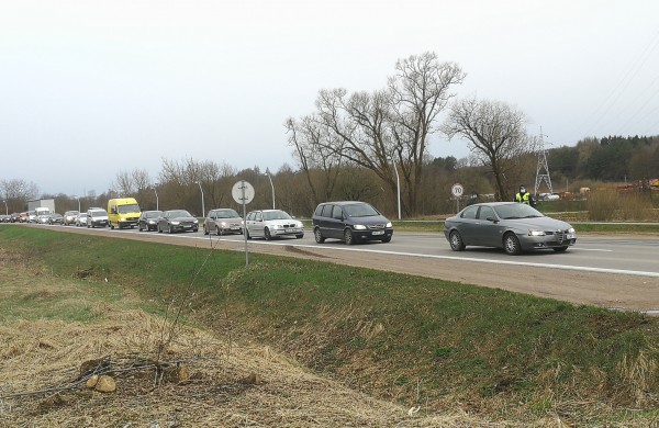 Gausios kelių policijos pajėgos Jonavoje: kokios priemonės vykdomos