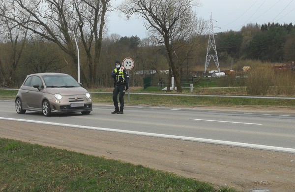 Gausios kelių policijos pajėgos Jonavoje: kokios priemonės vykdomos