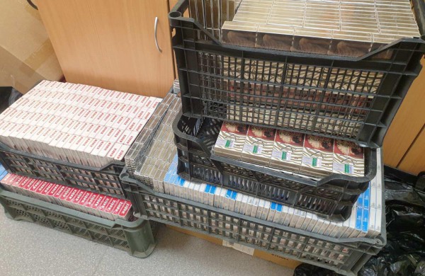 Jonavoje rastos neteisėtai laikytos cigaretės su baltarusiškomis banderolėmis