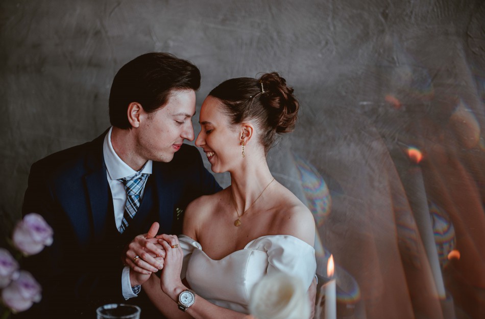 Vestuves karantine šventusi pora - būtinai turėkite planą B