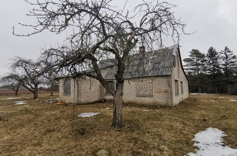 Sodybos su sklypu Normainių I k. 2, Žeimių sen., Jonavos r., pardavimo aukcionas