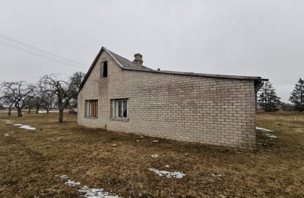 Sodybos su sklypu Normainių I k. 2, Žeimių sen., Jonavos r., pardavimo aukcionas