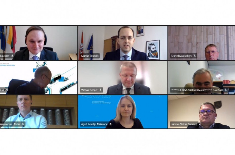 Susisiekimo ministerija sieks dar šiemet papildomų 20 mln. eurų keliams, atkuriant sumažėjusį finansavimą savivaldybėms