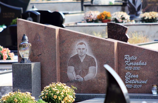 Užrašus ant paminklų diktuoja ir laikmečio mados 