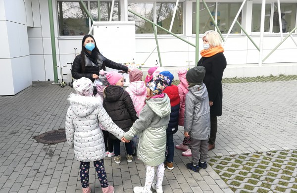Minint triukšmo dieną - žaidimai ir pamokėlės tyloje