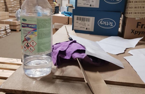 Išaiškintas maisto produktų terminus klastojęs verslininkas