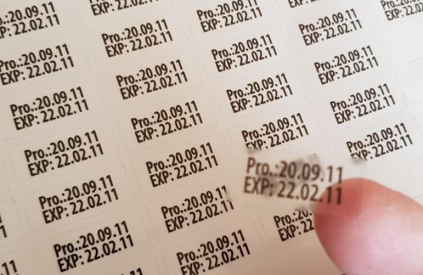 Išaiškintas maisto produktų terminus klastojęs verslininkas