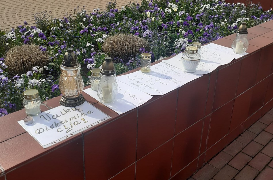 Startavo Jonavos pradinukų testavimas: tėvai panikoje, kuriamos peticijos ir akcijos, nesutikę testuotis - jau „nurašyti“