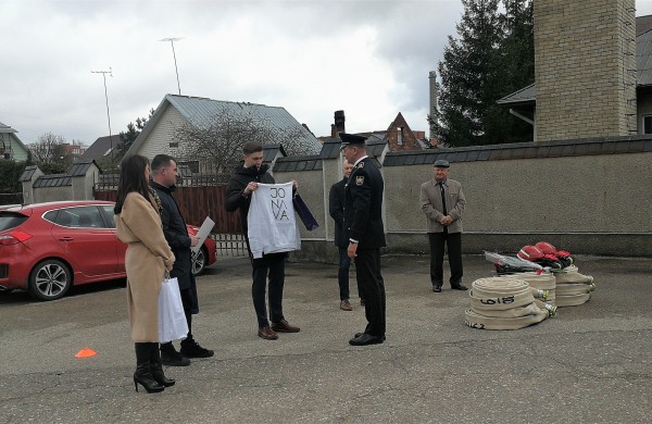 Jonavos ugniagesiai gelbėtojai mini Šv. Florijono – ugniagesių globėjo dieną