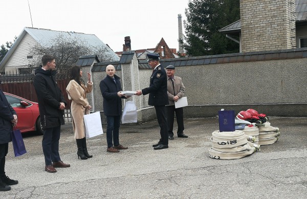 Jonavos ugniagesiai gelbėtojai mini Šv. Florijono – ugniagesių globėjo dieną