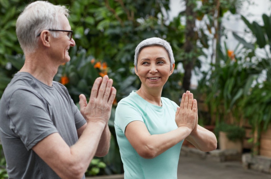 Senjorai kviečiami mankštintis pagal individualizuotas fizinio aktyvumo programas
