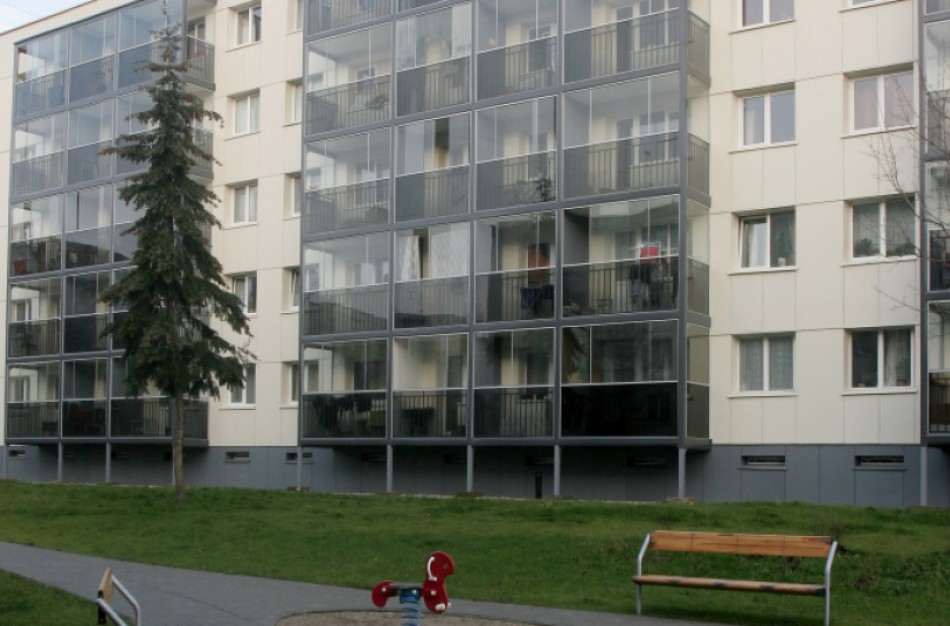 Pratęsiamas terminas teikti paraiškas daugiabučiams atnaujinti ir atsinaujinantiems energijos šaltiniams įrengti