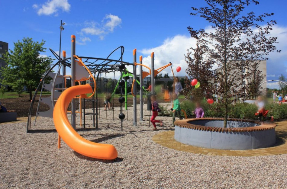 Skaitytoja Jolanta: ,,Ar vaikų žaidimų aikštelėse koronavirusas neplinta?"