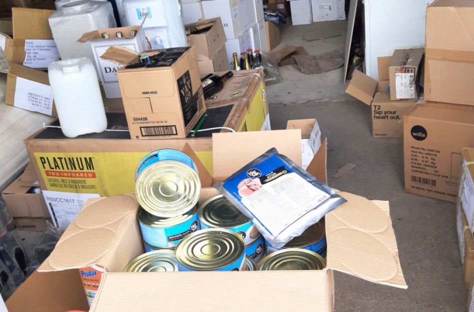 Automobilių turgaus teritorijoje – toli gražu ne tik automobiliai