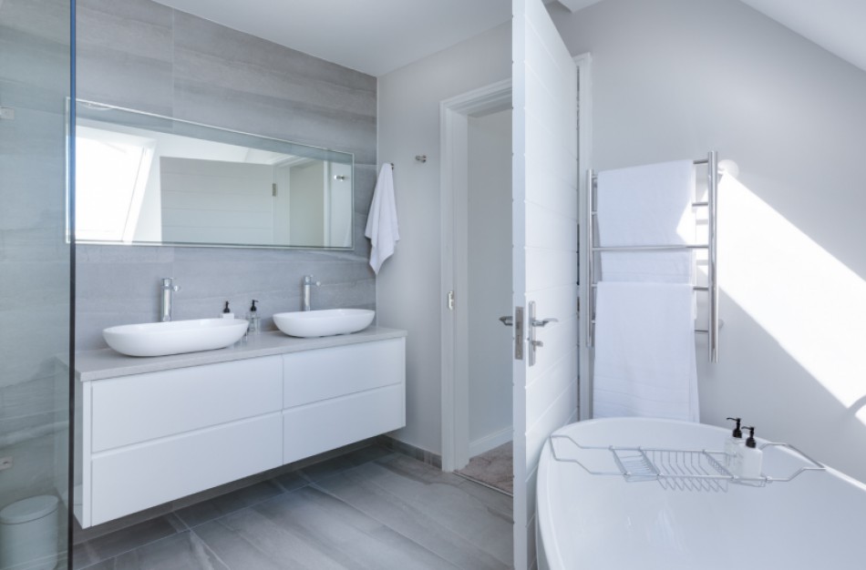 Ar reikalingas projektas ir leidimas norint savo bute įsirengti papildomą sanitarinį mazgą?