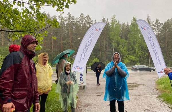 Net ir lietus neišgąsdino – įveikti trasą