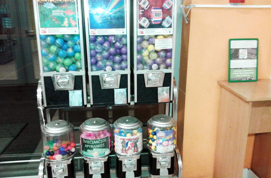 Įmeti monetą – negauni prekės?