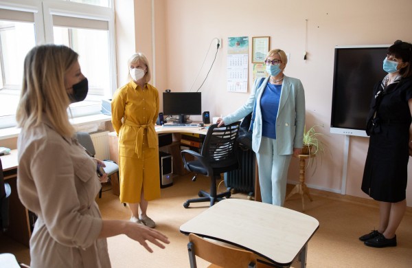 Jonavoje lankėsi Švietimo, mokslo ir sporto ministrė