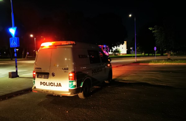 Girto vairuotojo „pasiskraidymo“ pasekmės – „ant kojų“ sukeltos tarnybos