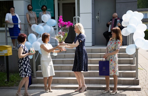 Socialines paslaugas Šveicarijoje teiks arčiau gyventojų namų