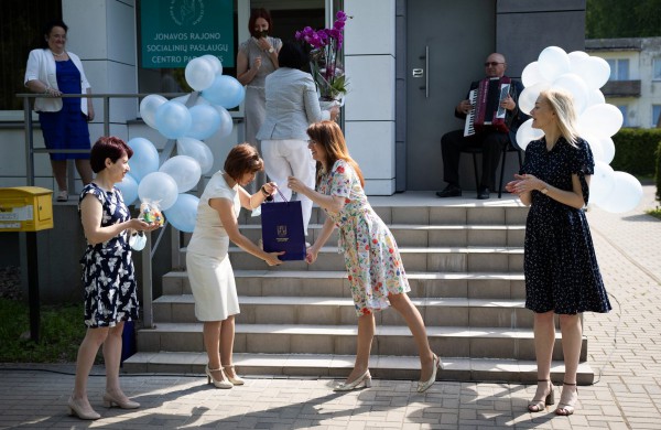 Socialines paslaugas Šveicarijoje teiks arčiau gyventojų namų