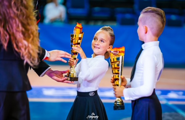 Sėkmingas „Bonus“ šokėjų pasirodymas “Jonava Open 2021” varžybose