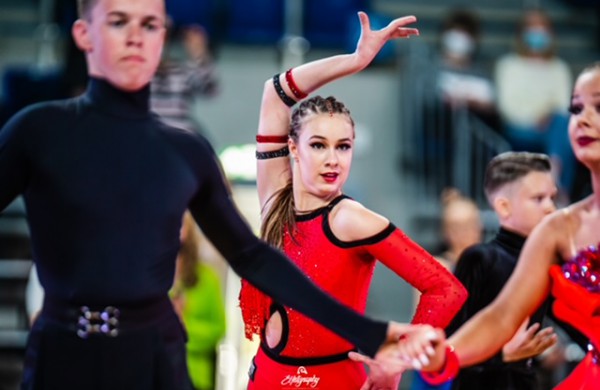 Sėkmingas „Bonus“ šokėjų pasirodymas “Jonava Open 2021” varžybose