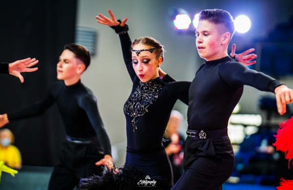 Sėkmingas „Bonus“ šokėjų pasirodymas “Jonava Open 2021” varžybose