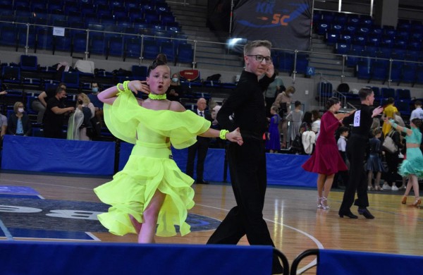 Sėkmingas „Bonus“ šokėjų pasirodymas “Jonava Open 2021” varžybose