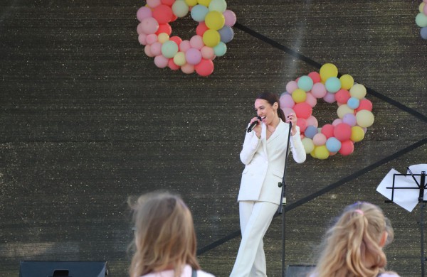 Joninių slėnyje gausus būrys vaikų atidarė vasaros renginių festivalį