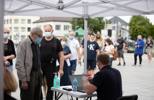 Jonavos Sąjūdžio aikštėje paskiepijo beveik 400 žmonių