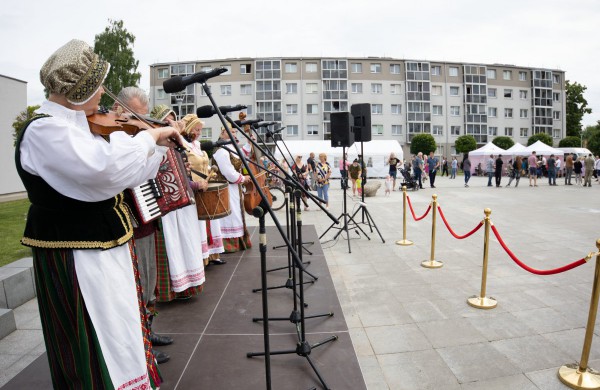 Jonavos Sąjūdžio aikštėje paskiepijo beveik 400 žmonių