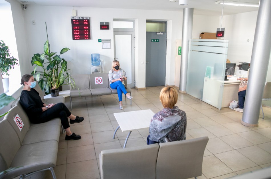 Kokiais atvejais dėl sveikatos draudimo valstybės lėšomis patvirtinimo reikia kreiptis į ligonių kasą?