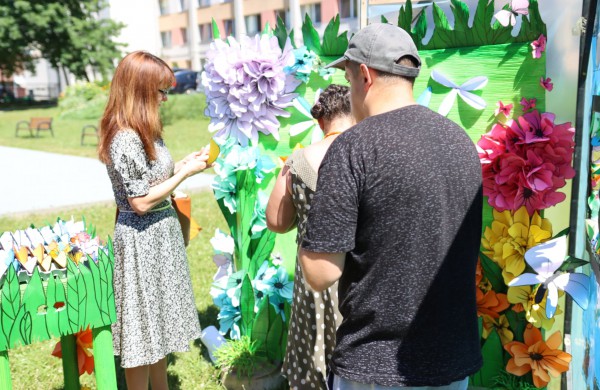 Jonavos rajono neįgaliųjų veiklos centro kiemelyje – įspūdingas „Laimės traukinys“