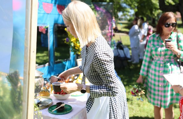 Jonavos rajono neįgaliųjų veiklos centro kiemelyje – įspūdingas „Laimės traukinys“