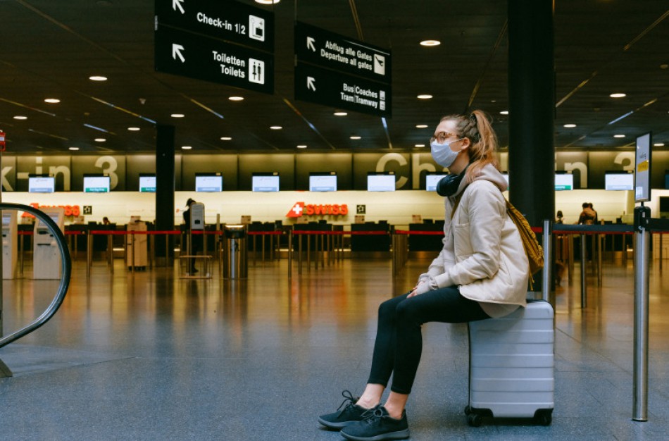 Plintant pavojingai Delta atmainai griežtinamos sąlygos atvykstantiems iš užsienio