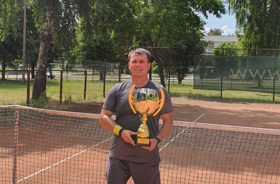 Šeštajame Jono Sirvydžio teniso turnyre - Arūno Narbuto triumfas